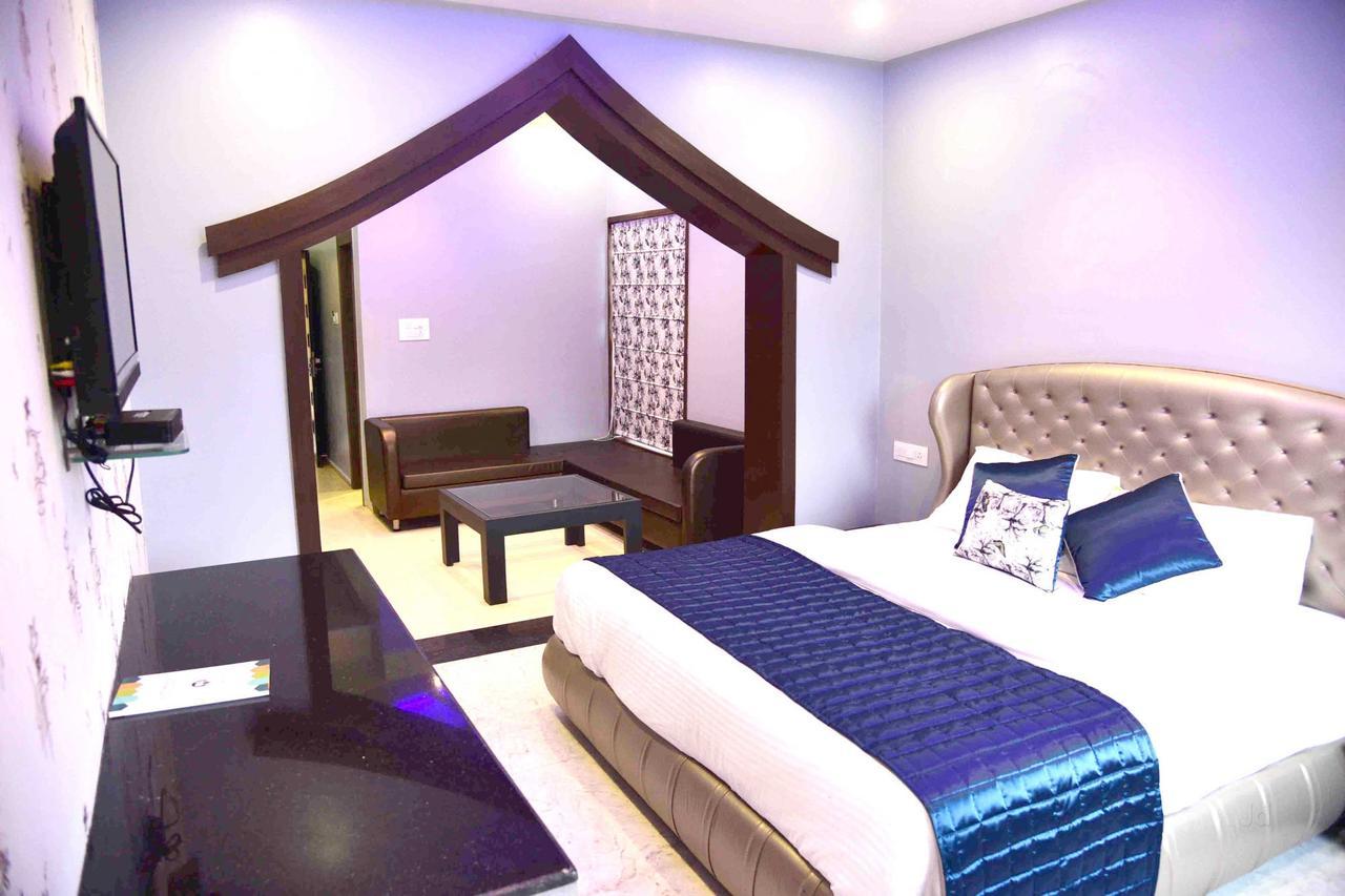 Fabhotel Kangra Roadway Inn Tanda Екстер'єр фото